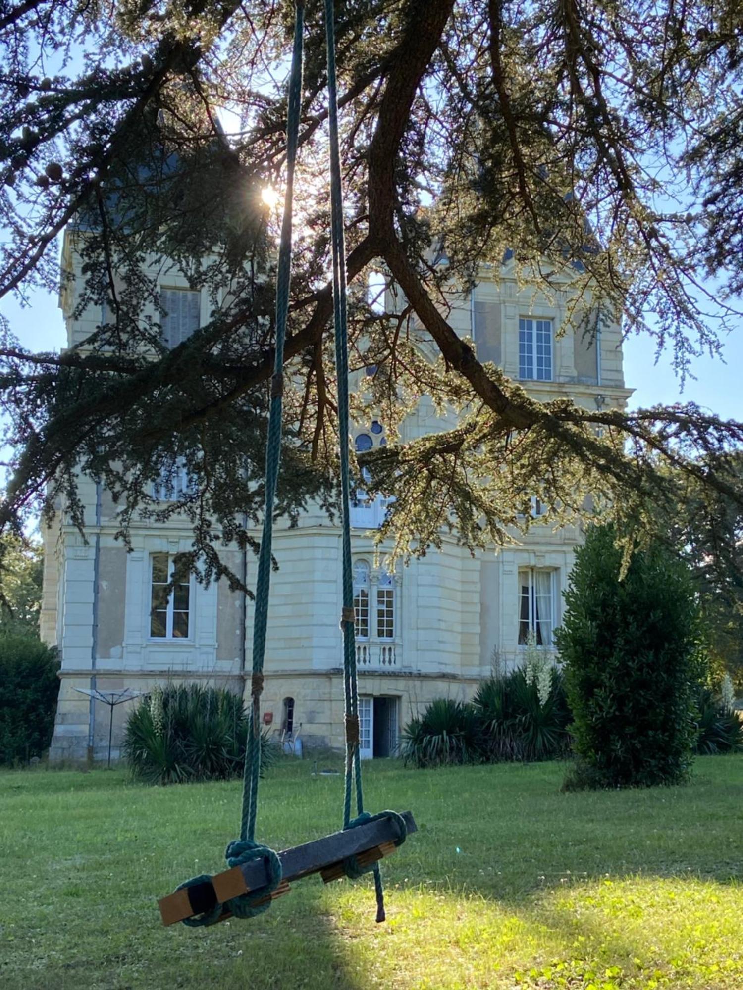 Chateau La Bainerie Tierce Buitenkant foto