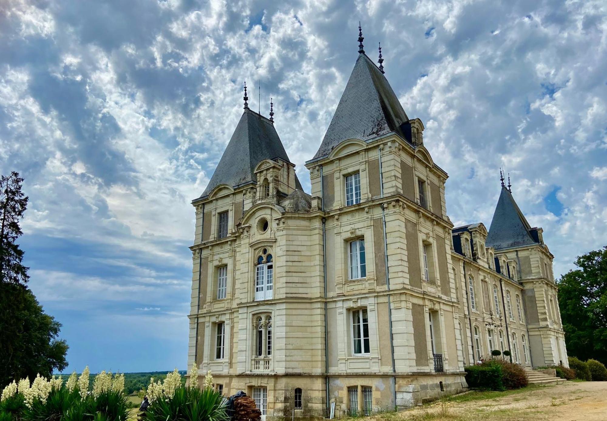 Chateau La Bainerie Tierce Buitenkant foto